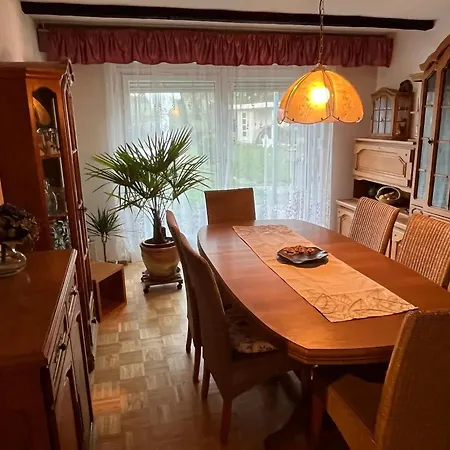 Lerchenglueck Lottstetten