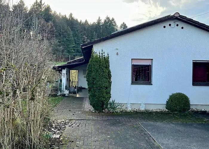 Lerchenglueck Lottstetten